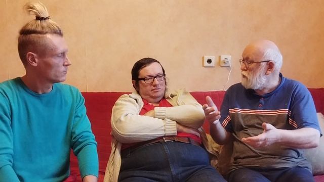 1 Уфолог Михаил Герштейн и исследователь полтергейста Виктор Фефелов, обсуждение аномальных явлений