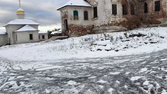 Село Белбаж. Монастырь, основанный монахинями,перешедшими из старообрядчества. Могилка ясновидящей.