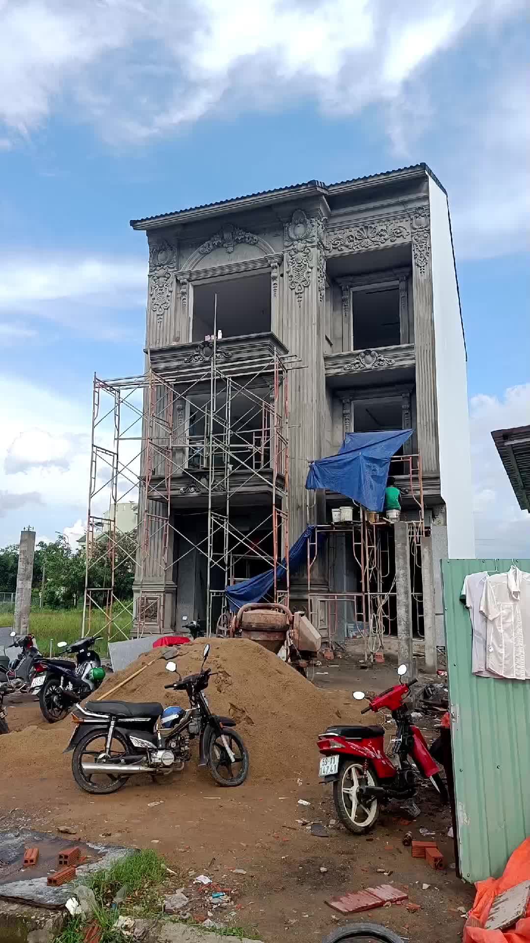 Хошимин и пригород. Вьетнамские сельские школы.