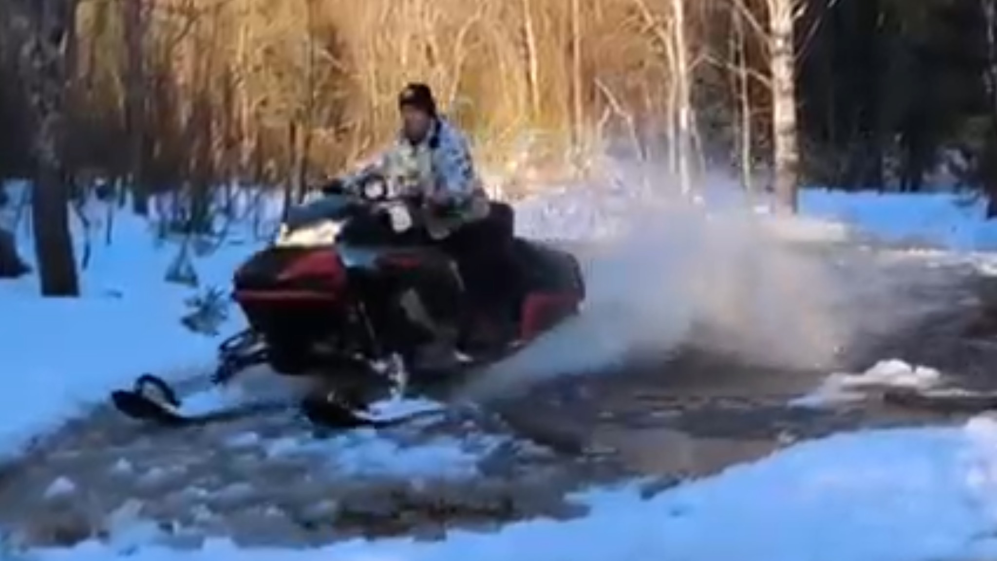 Снегоход snowmobile AODES SNOWCROSS 1000 по воде #Запрудклуб