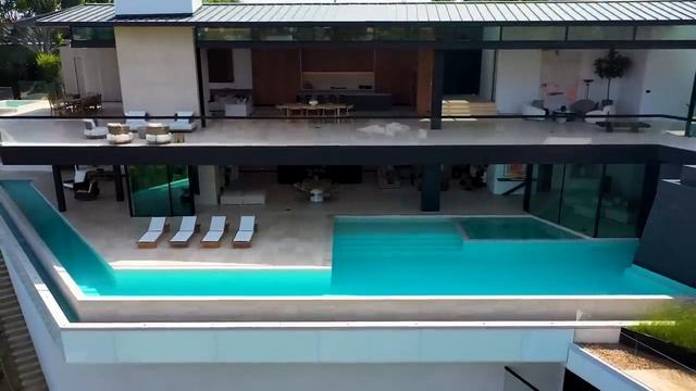 Eco Outdoor® and Vantage Design Group ｜ Tanager Way House Project
