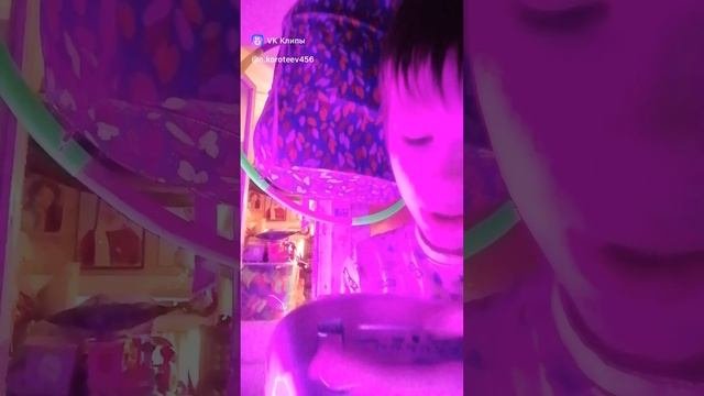 Обзор на серую колонку с подстветкой.