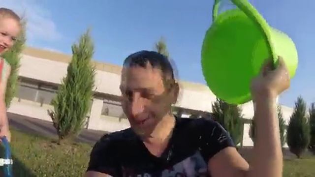 Челлендж СЛАЙМ БАКЕТ для детей Слизь на голову Вызов Принят Slime Bucket Challenge