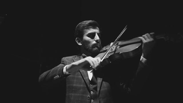 "When You're Around" - Spartak Mgeryan (feat Tigran Mgeryan)