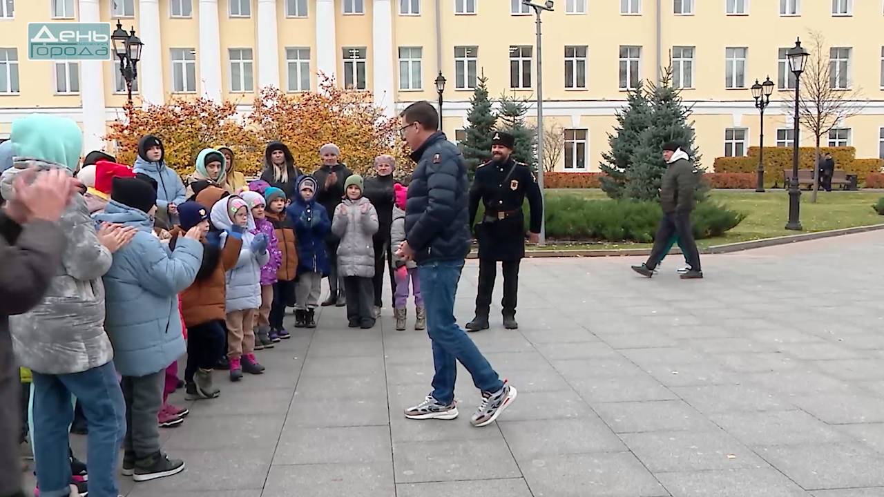 Юрий Шалабаев встретился с ребятами из Луганска, города- партнера Нижнего Новгорода