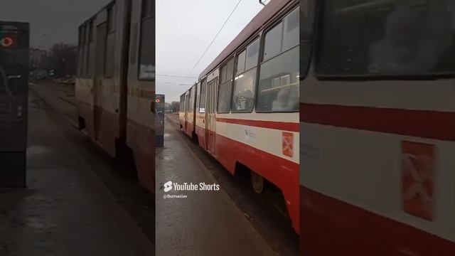 Трамвайный вагон '7044'. Маршрут 27.