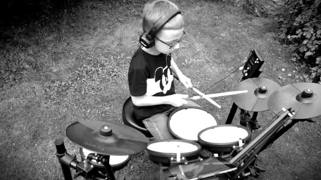 Gary Clark Jr feat. Andra Day - Perl Cadillac - Drum Cover played by 8 years old drummer