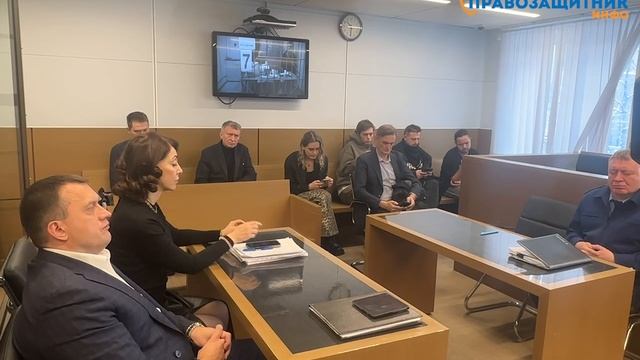 Оглашение решения суда об освобождении от отбывания наказания экс-сенатора Бориса Шпигеля