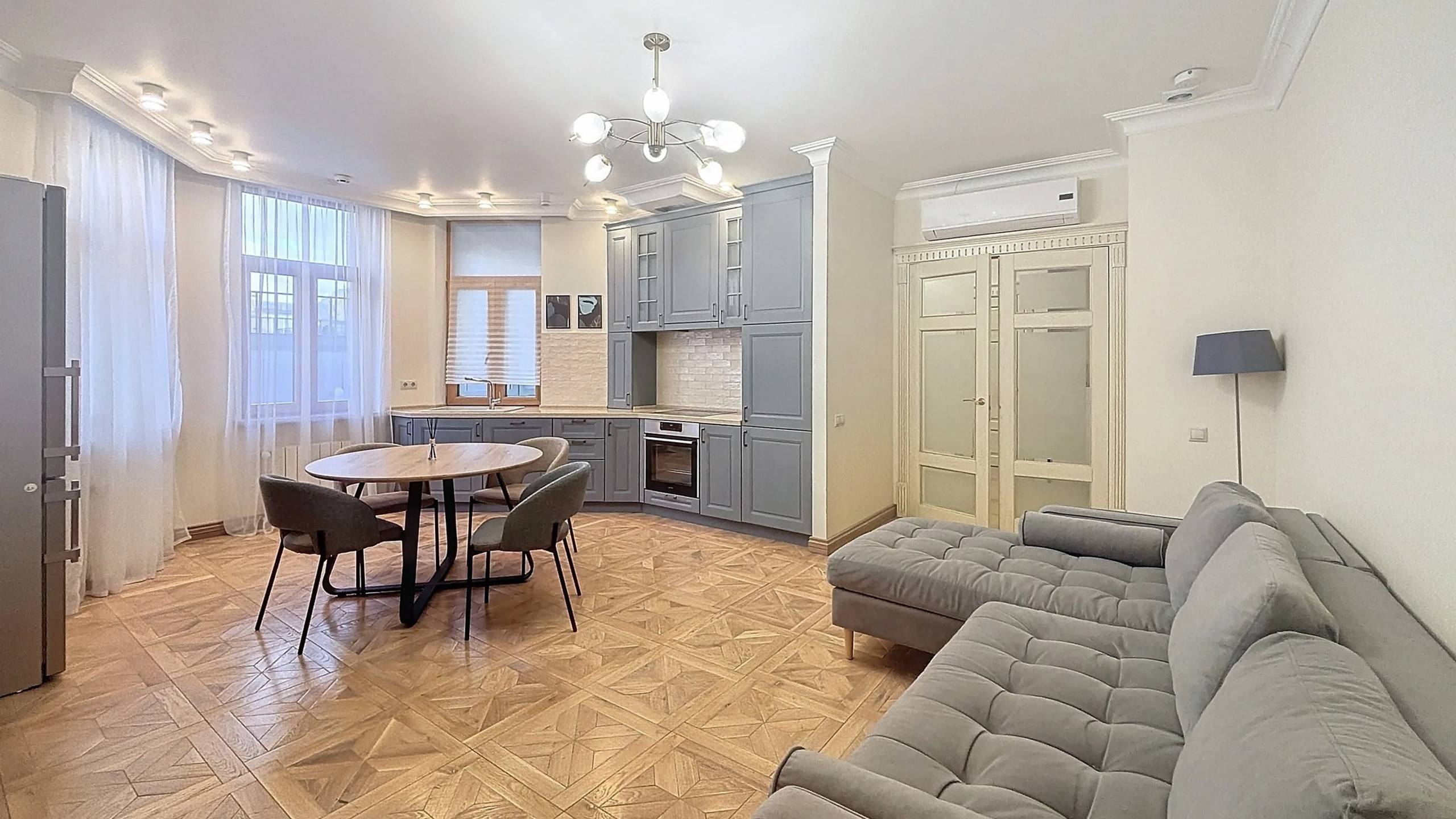 Светлая и уютная 4-комн. квартира в аренду (ID 39793)