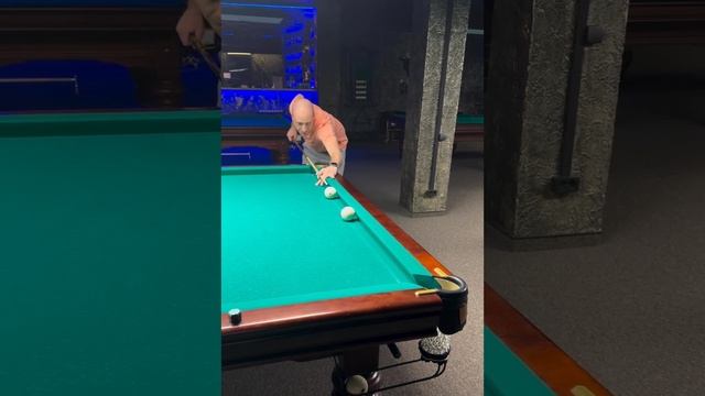 Французики на строгом столе 😜 #shorts #billiard #обучение #бильярд #развлечение #спорт