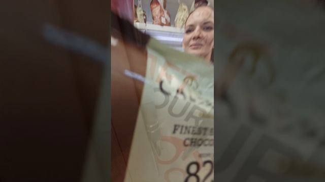 Дарим фирменные блокноты и ручки за покупку шоколада Callebaut и Chocovic