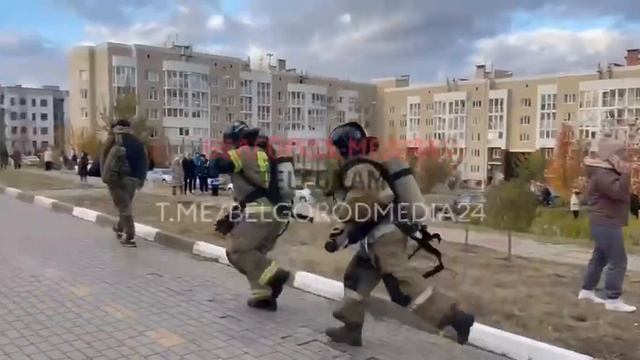 Дрон ВСУ атаковал многоквартирный дом в Белгороде !!!