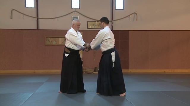 2 mains = 2 meguri - Aikido Kobayashi