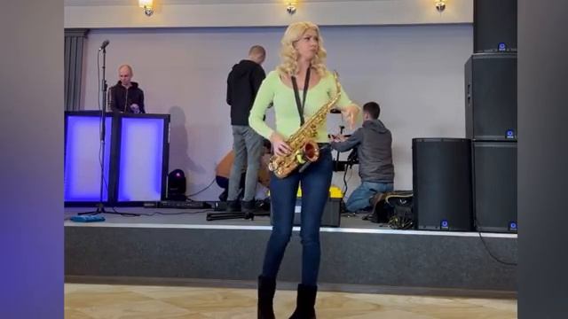 Ladynsax - "Ameno"...