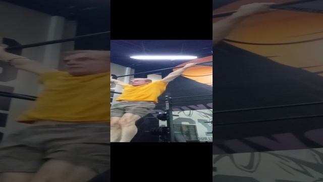 КРЕСТ❗ Захват надо брать пошире ❗
Понимаешь ❓