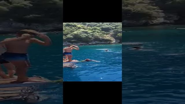я в Турцию ныряю с корабля.