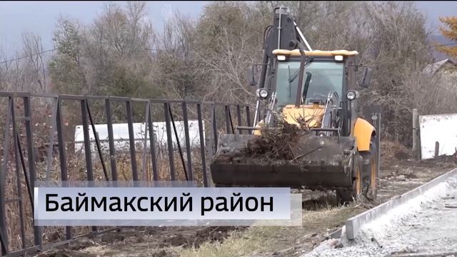 В башкирском Баймаке в парке имени Салавата Юлаева, где идет реконструкция, обустроили пирс