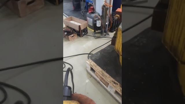 Протяжка гаек 7000НМ гайковертом 33000НМ