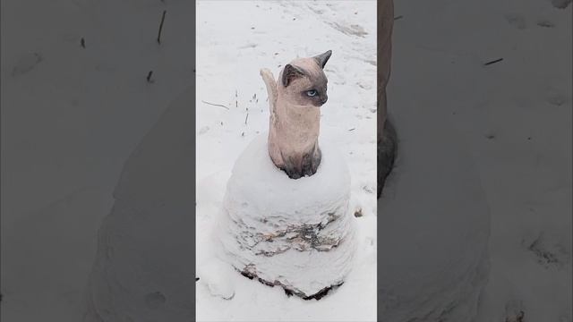 Котик с крыльями. Садовая скульптура из керамики.