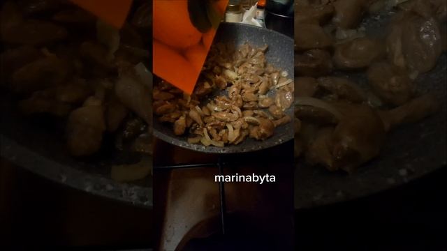 Вкусный обед или ужин с перловки и сердечек. #потроха #курица #диетическоепитание #быстро #funny #ре