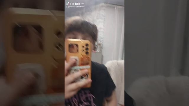1000038182.mp4