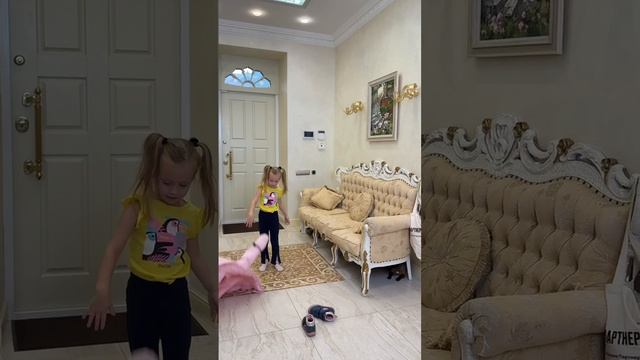 Грозная я получилась? А как вам Вика?