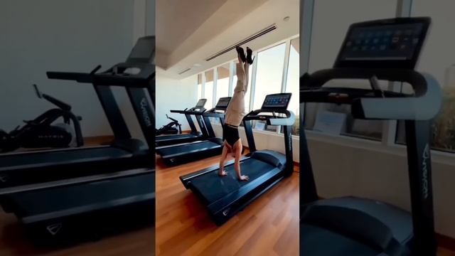 Когда ты записался в новый фитнес, но там свои правила для тренировок ... 🙄