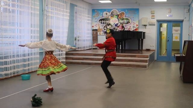 "Танец  Баня"