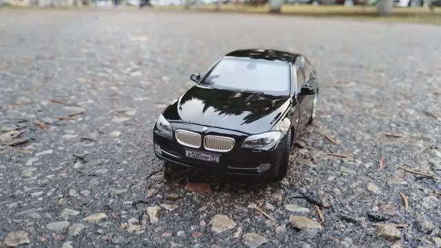 Тест модели BMW 5 серия VI в масштабе 1:24