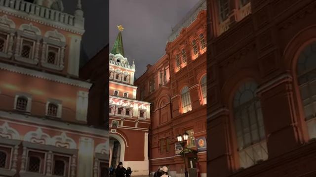 ❄️🎄🌲Полное видео на канале VLOG-21-12-23.Москва.Красная площадь.ГУМ-Каток.Будни 4 сеанса бесплатно