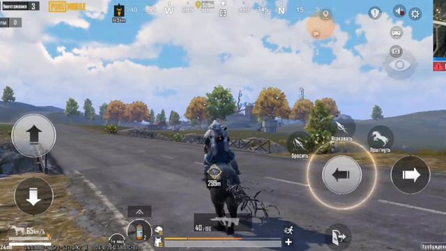 В поисках врагов на Эрангеле скачу на чёрном коне в pubg mobile