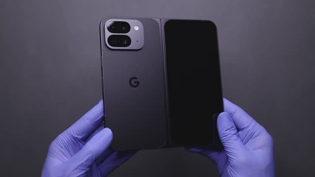 Распоковка и тест камеры Google Pixel 9 Pro Fold Unboxing and Camera Test