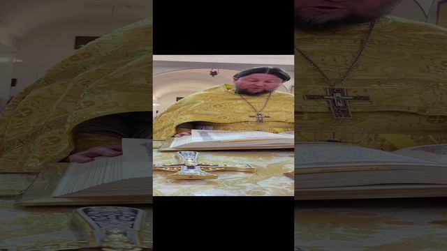 Евангельское чтение дня/ Лк.11, 14-23/.Фрагмент Божественной литургии. Регент Дарья Фадеева.