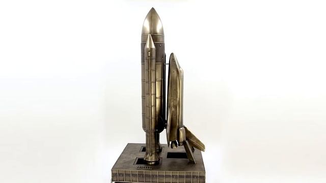 КОСМИЧЕСКИЙ КОРАБЛЬ "АТЛАНТИС" 1/144