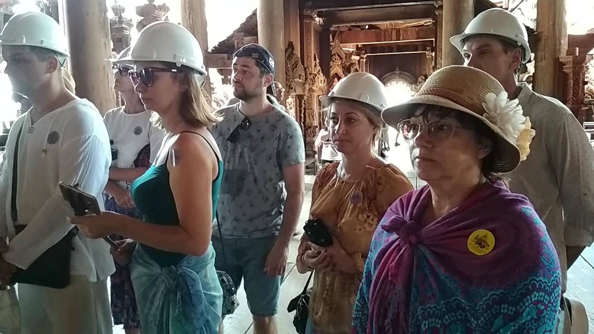 Как мы отдыхали в Тайланде, Внутри Самого Грандиозного Деревянного Сооружения, Паттайа ✦ Lucky Tech