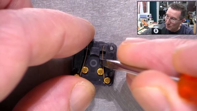 EEVblog 1573 - TEARDOWN: How a Rotary (Angle) Pulse Encoder Works