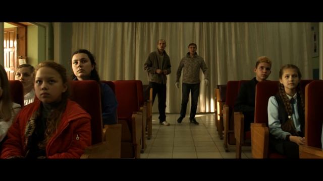 Полем  Музыкальный клип исполненный Гвардейским Народным Казачьим ансамблем "Раздолица".