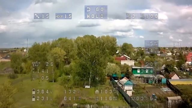 Квадрокоптер | Летаем по полю, поезд, краш... | Quadcopter | Flying across the field, train, crash..