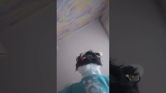 Ухи отвалились хах