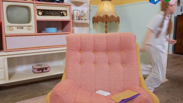 Вырезанный фрагмент Хорошоу (Карусель 03.11.2016)