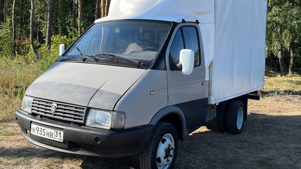 Приобрели 3302 с будкой