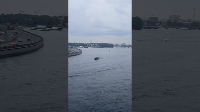 Питерский стиль на воде: катера, лодки, яхты, корабли / Сходи Посмотри