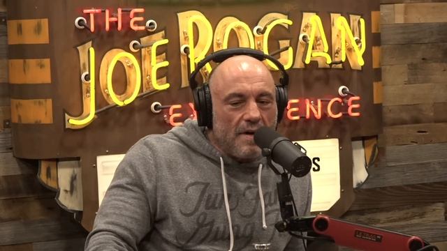 Joe Rogan Experience #2083 - Taylor Sheridan