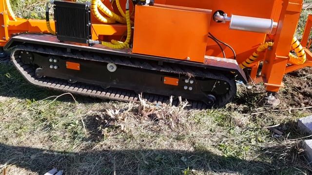 Сваебойная установка в гостях у клиента