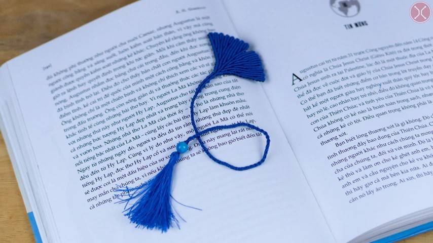 Macrame tutorial： Beautiful Ginkgo bookmark in macrame way - Tutorial step by step