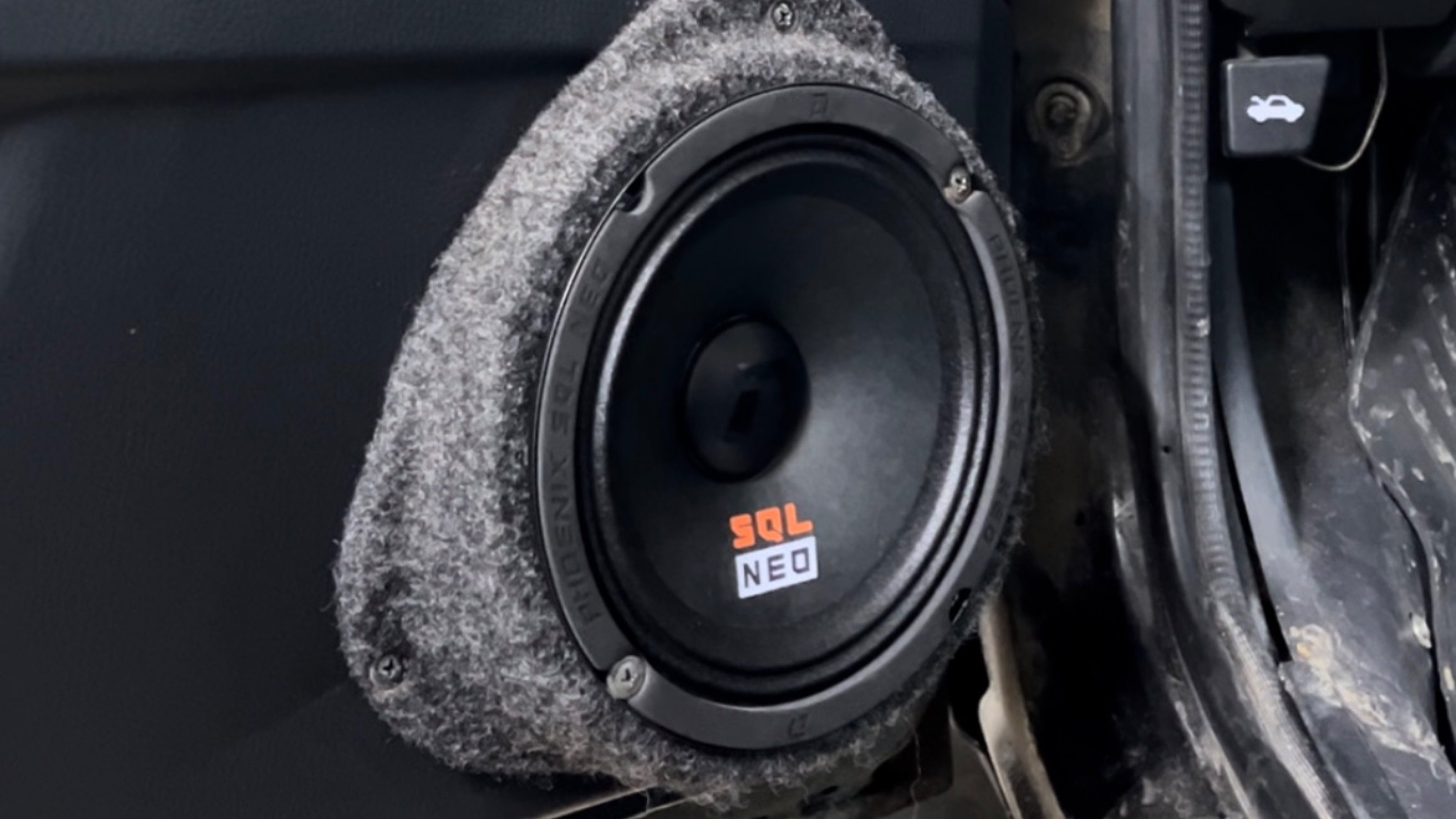 Прослушка DL Audio Phoenix SQL 165 Neo