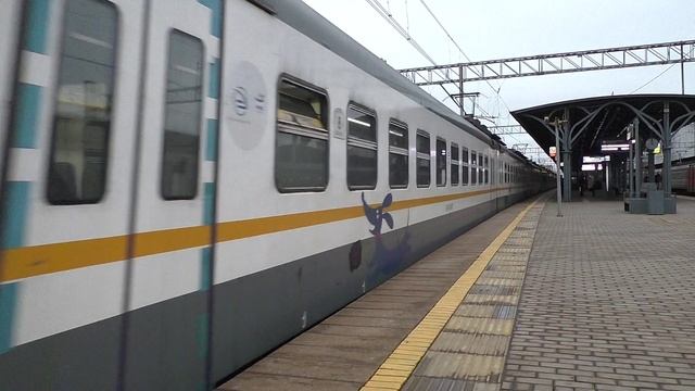 Эл.-поезд ЭД4М-0500 (ЦППК) скорый приг. поезд "РЭКС-экспресс" №7179/7180 Крутое - Пл. 3-х вокзалов.