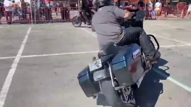 Harley-Davidson burnout, drift. Клип под музыку (Awolnation - Sail)