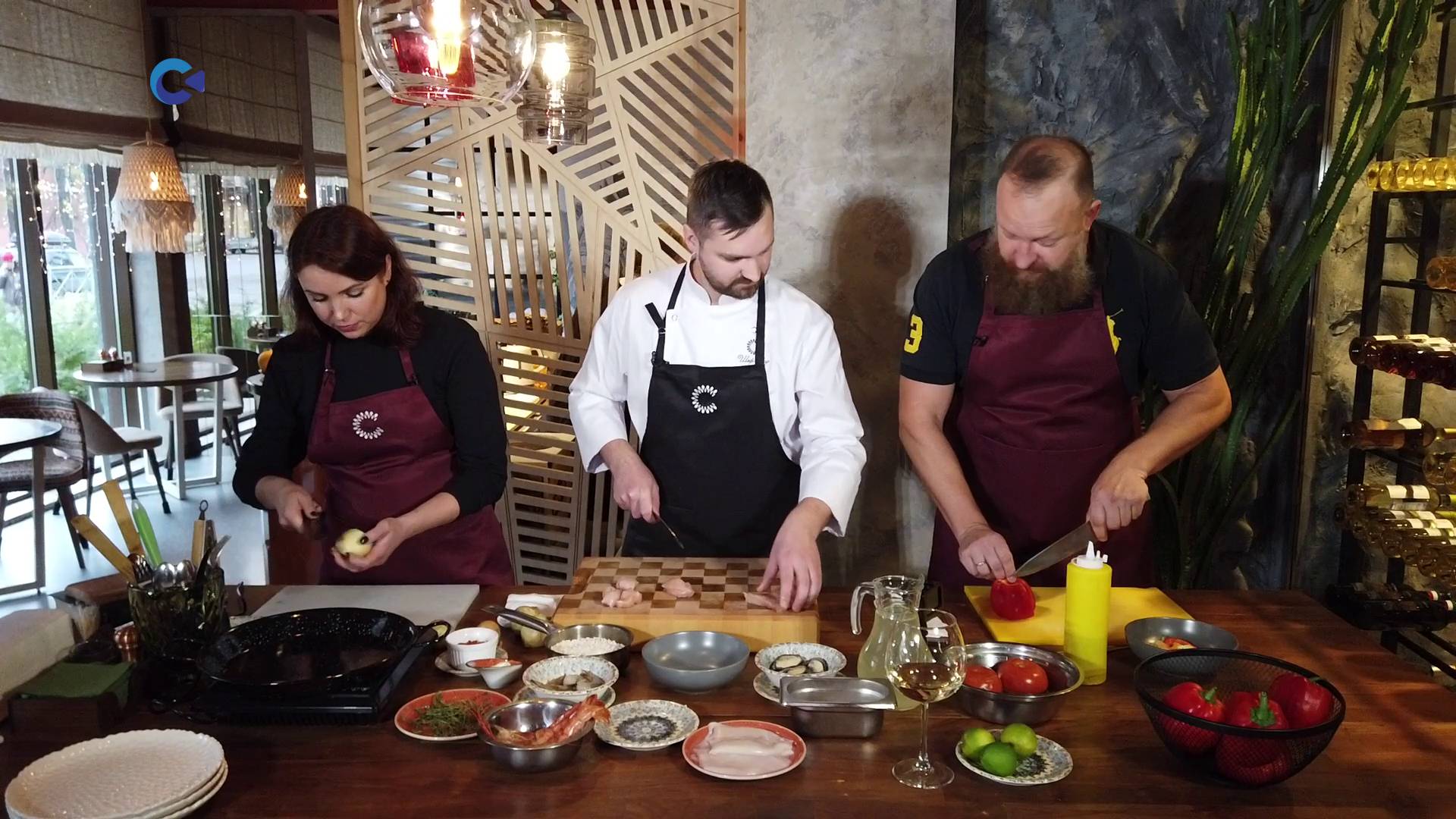 «Вкусно жить» | Эпизод 31. Дон Кихоту и не снилось: Паэлья