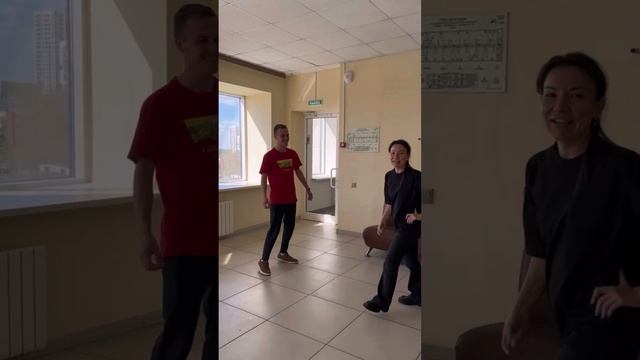 Как правильно ходить? Полное видео на канале #shorts #ходьба   #корпоративнаякультура